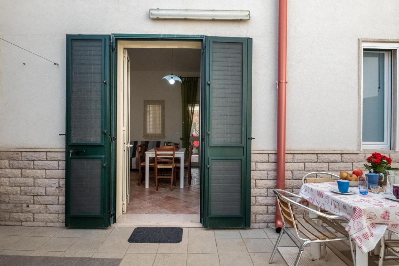 Casa Vacanze Kaloceri Torre dell'Orso Zewnętrze zdjęcie